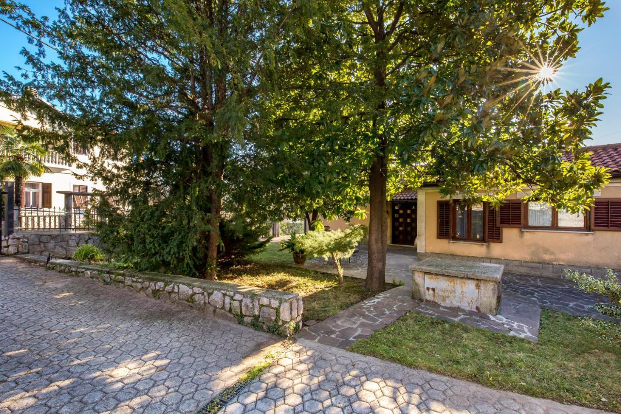 Apartment Carmen Matulji Exterior photo